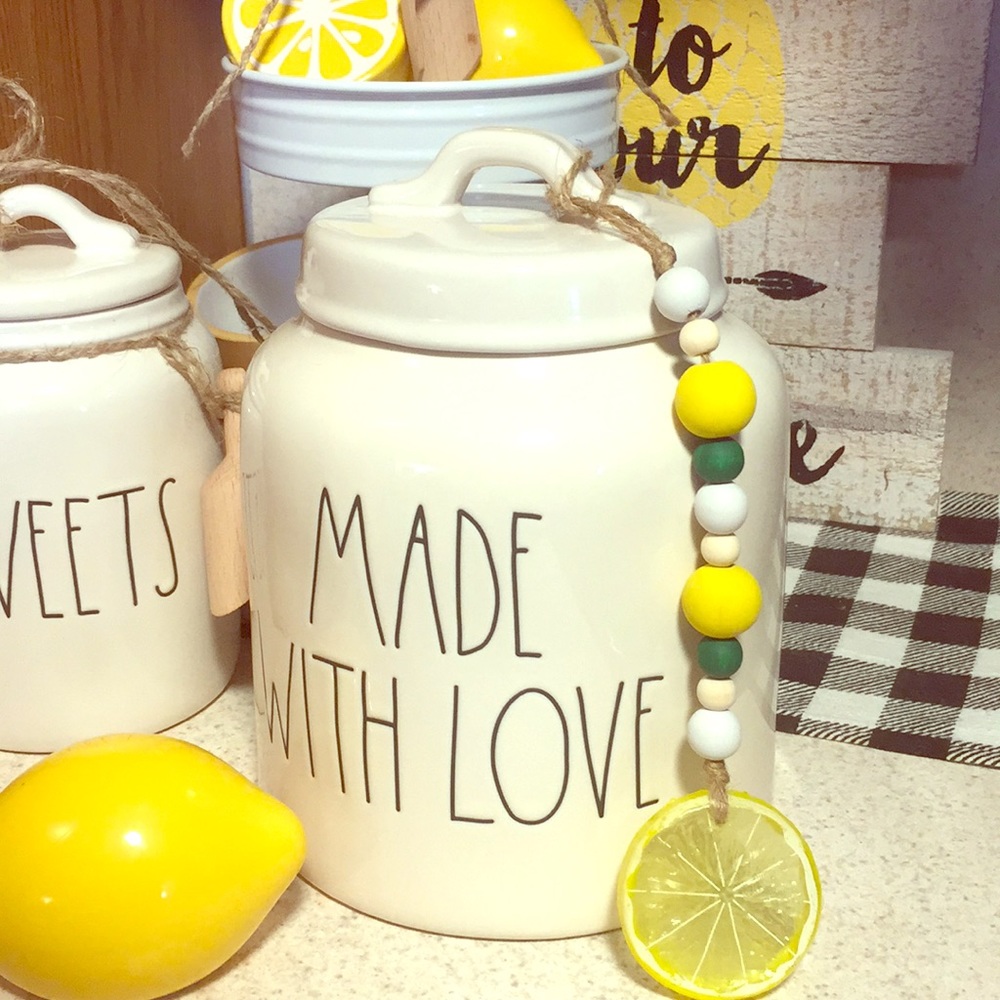Lemon farmhouse garland